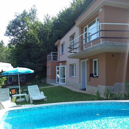 Villa Aqua برافيتس المظهر الخارجي الصورة